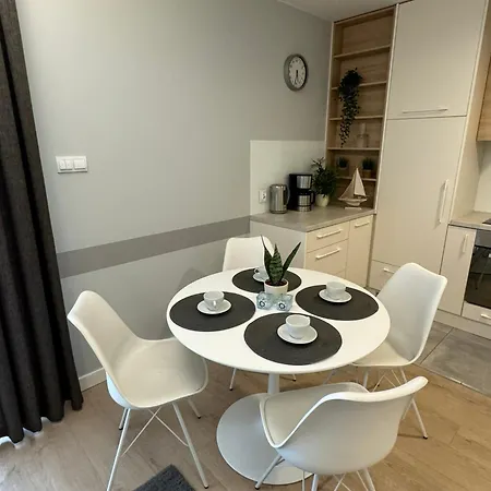 Apartment Cliff Morska 1 *